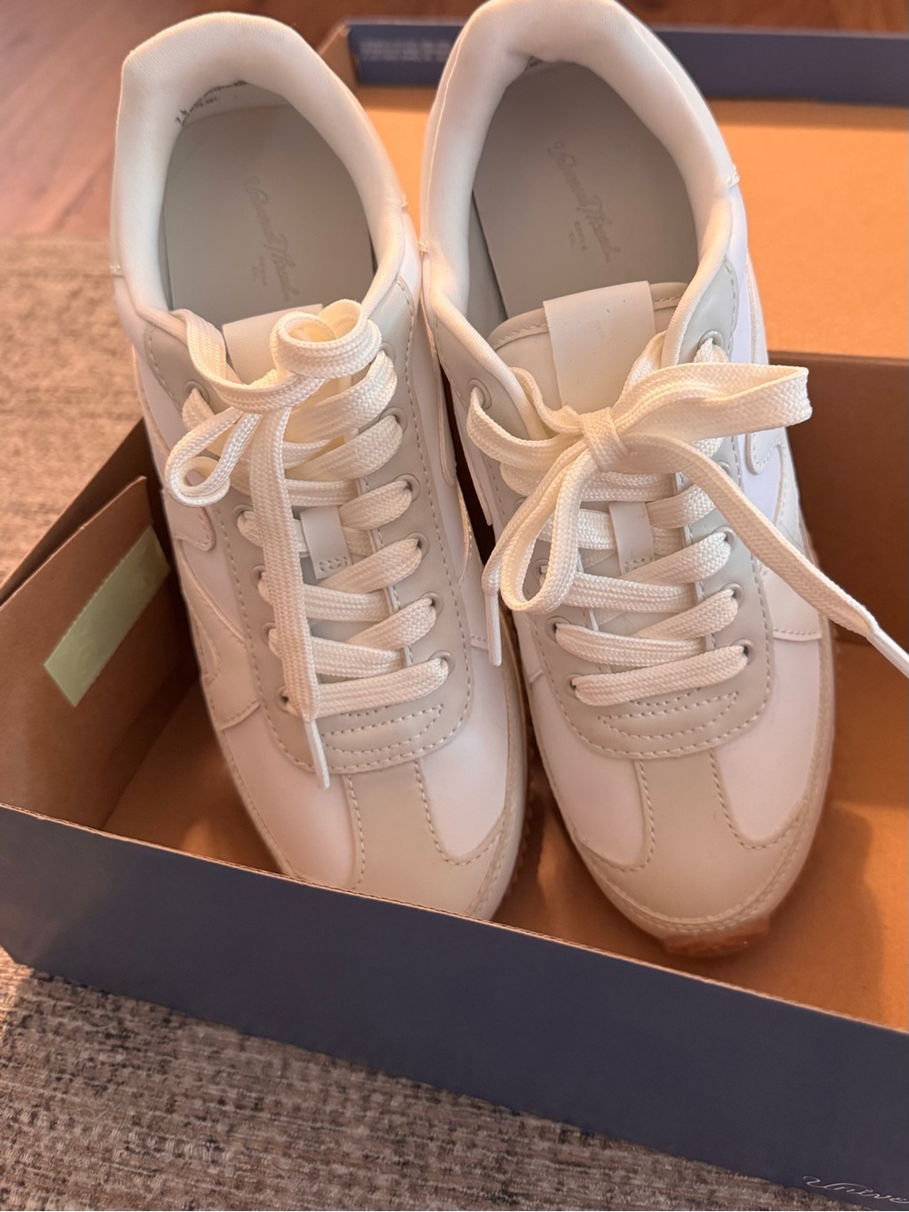 Universal Thread Mercedes Cream and Gum Retro Runner Sneakers - Picture 9 of 9